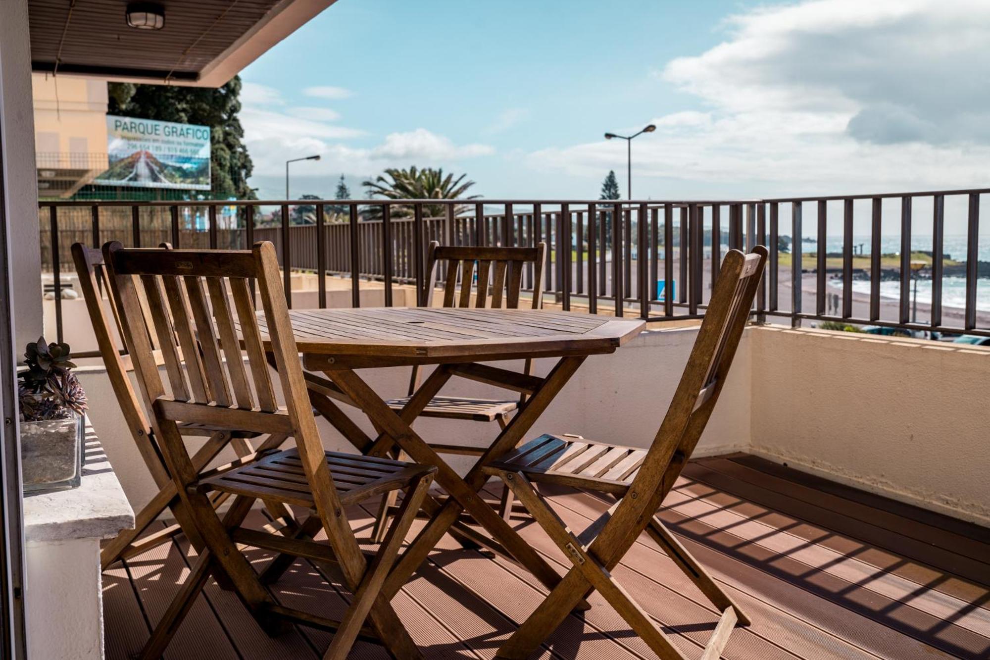 Beach Waves Ponta Delgada  Ngoại thất bức ảnh